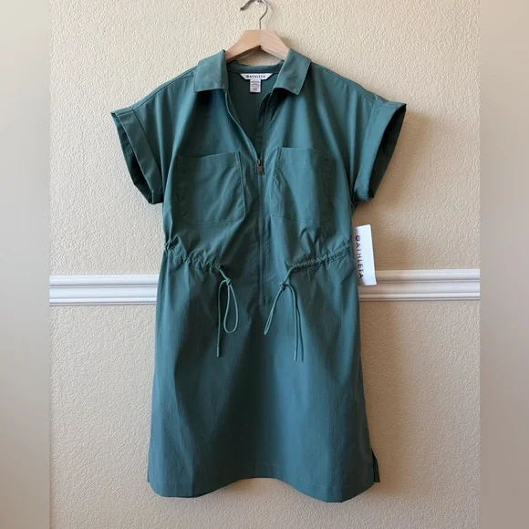 NEW $169 Athleta Topspin Dress Blue Teal Size Small - Picture 2 of 11